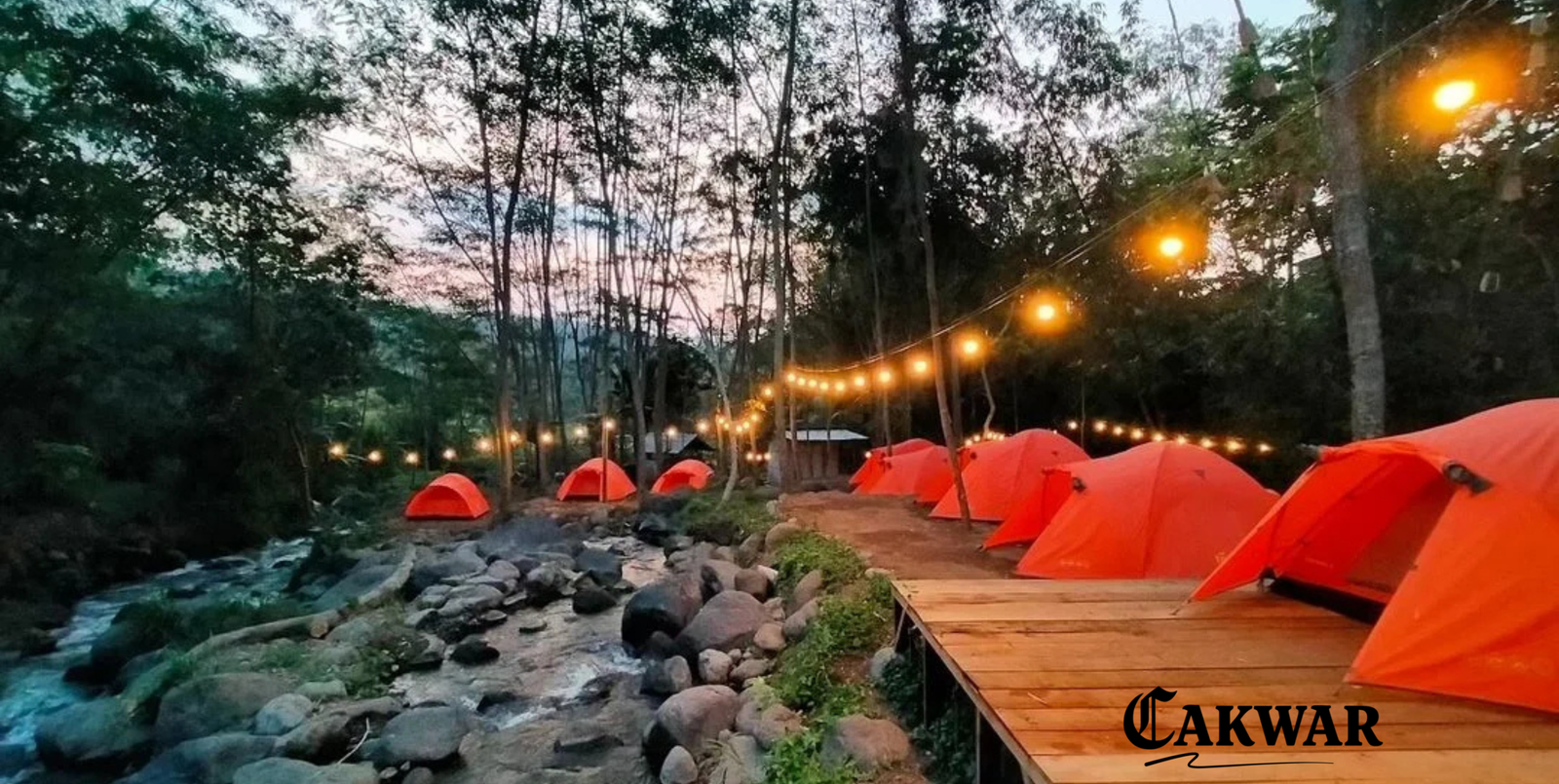 Kalisengon Riverside, Pacet, Kabupaten Mojokerto: Camping di Tepi Sungai yang Asri