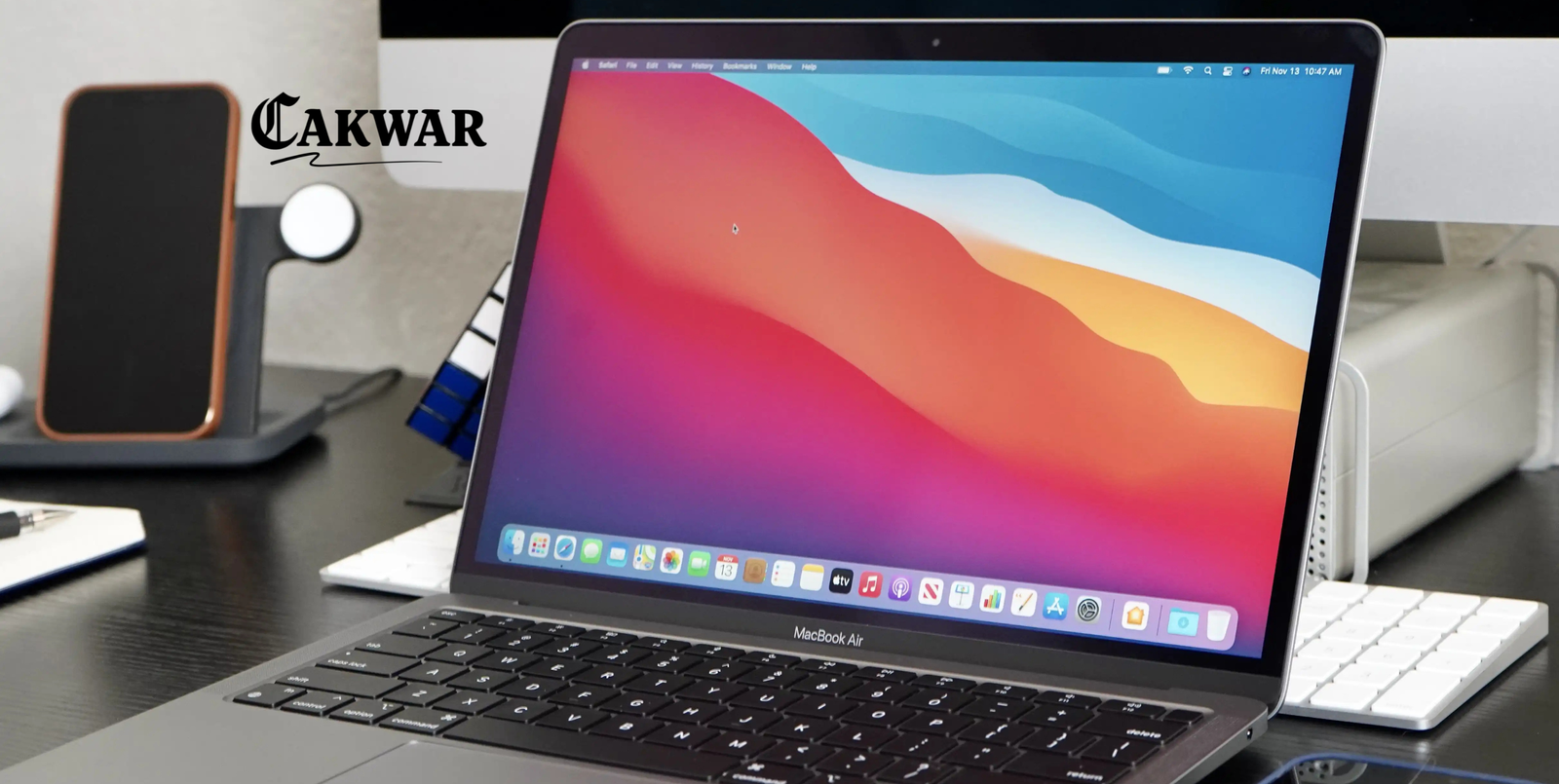 MacBook Air M1: Laptop Tipis yang Bikin Dunia Teknologi Terpesona