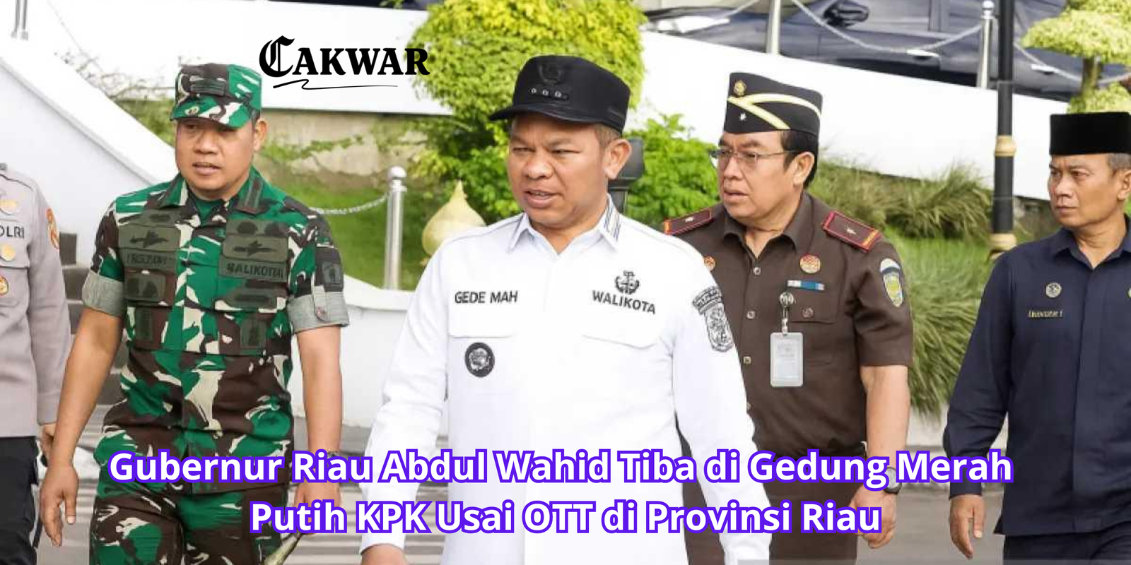 Gubernur Riau Abdul Wahid Tiba di Gedung Merah Putih KPK Usai OTT di Provinsi Riau